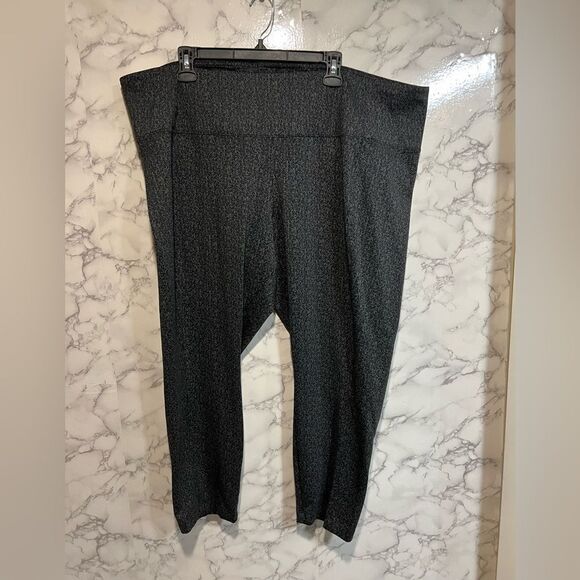 ATHLETA delancey textured tight in black & tan Plus size 3X Womens Casual - Picture 2 of 5